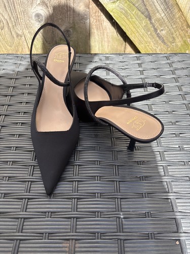 New dune black satin ponted - dune,